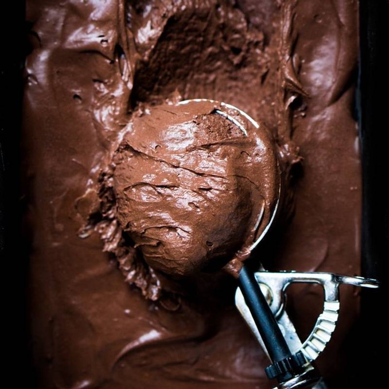No Churn Paleo & Keto Chocolate Ice Cream