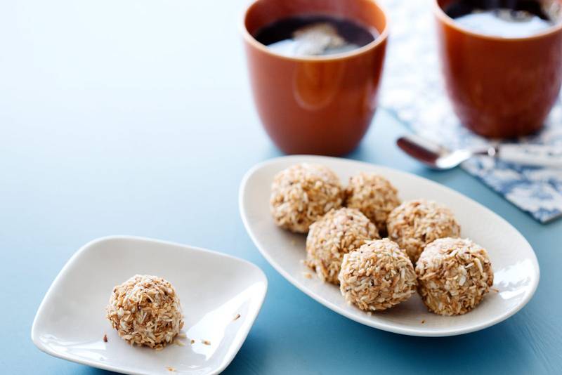 Cinnamon and cardamom fat bombs