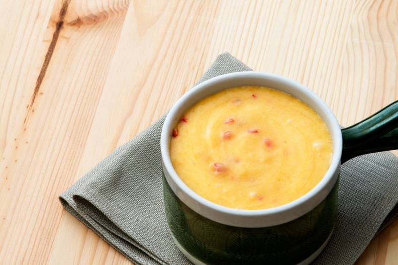 Chili-flavored béarnaise sauce