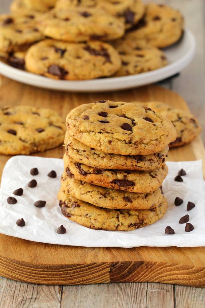 Vegan Chocolate Chip Cookies