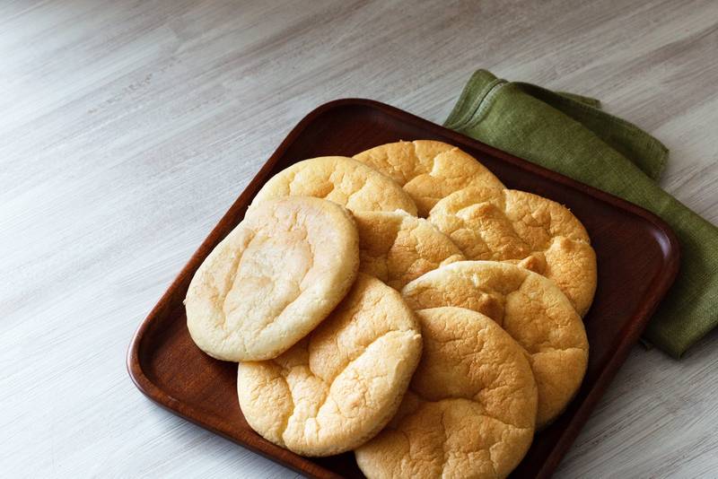 Cloud bread