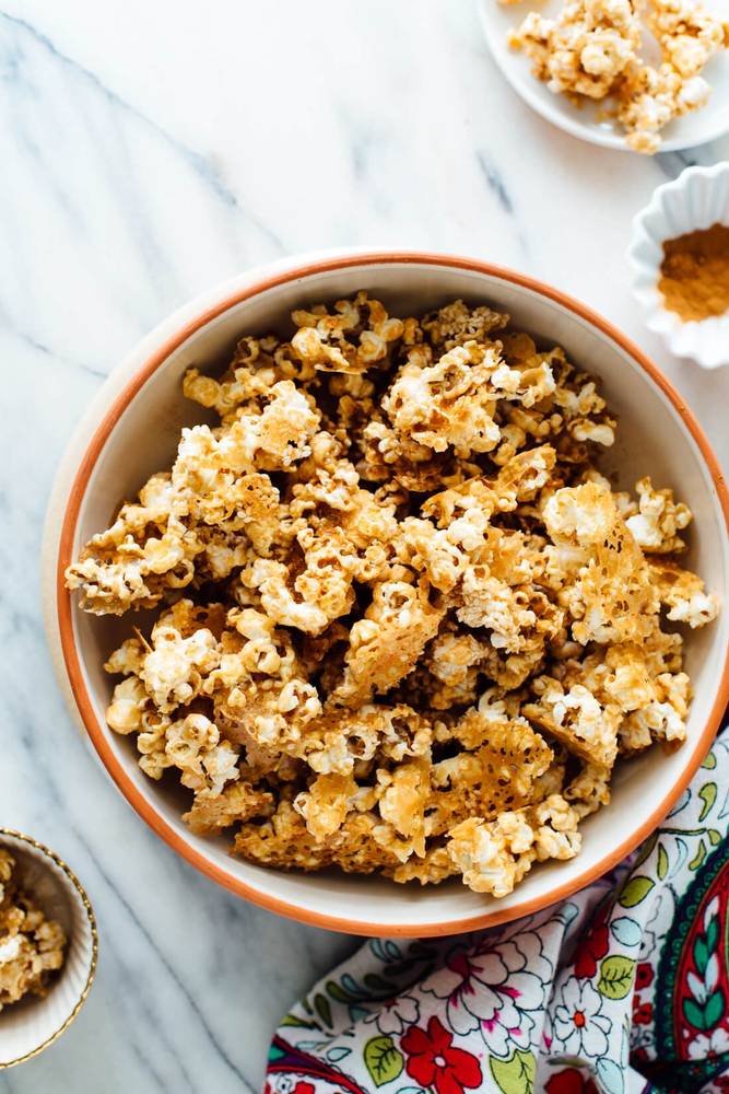 Sesame Caramel Corn