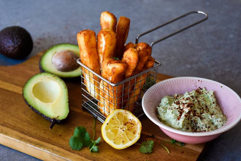 Halloumi fries with avocado dip