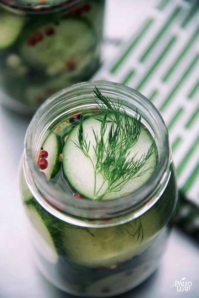 Simple Dill-Garlic Pickles Recipe
