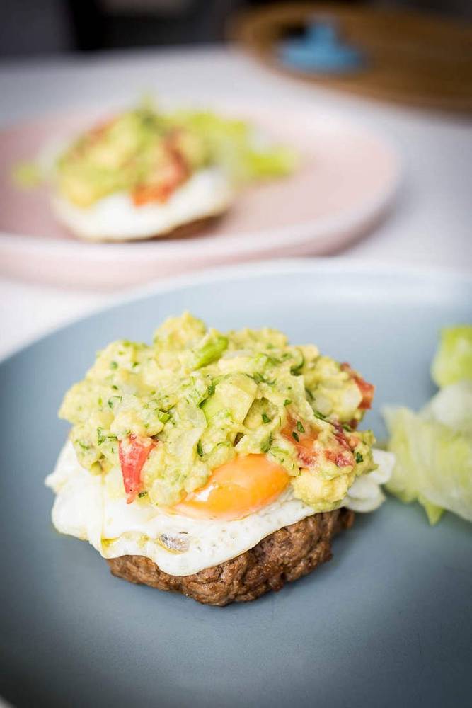 Keto Guacamole Burgers