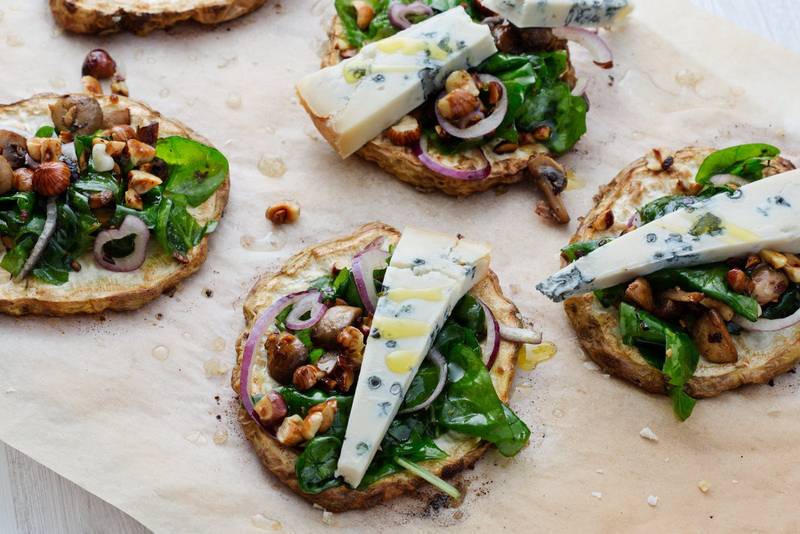 Baked celery root with gorgonzola