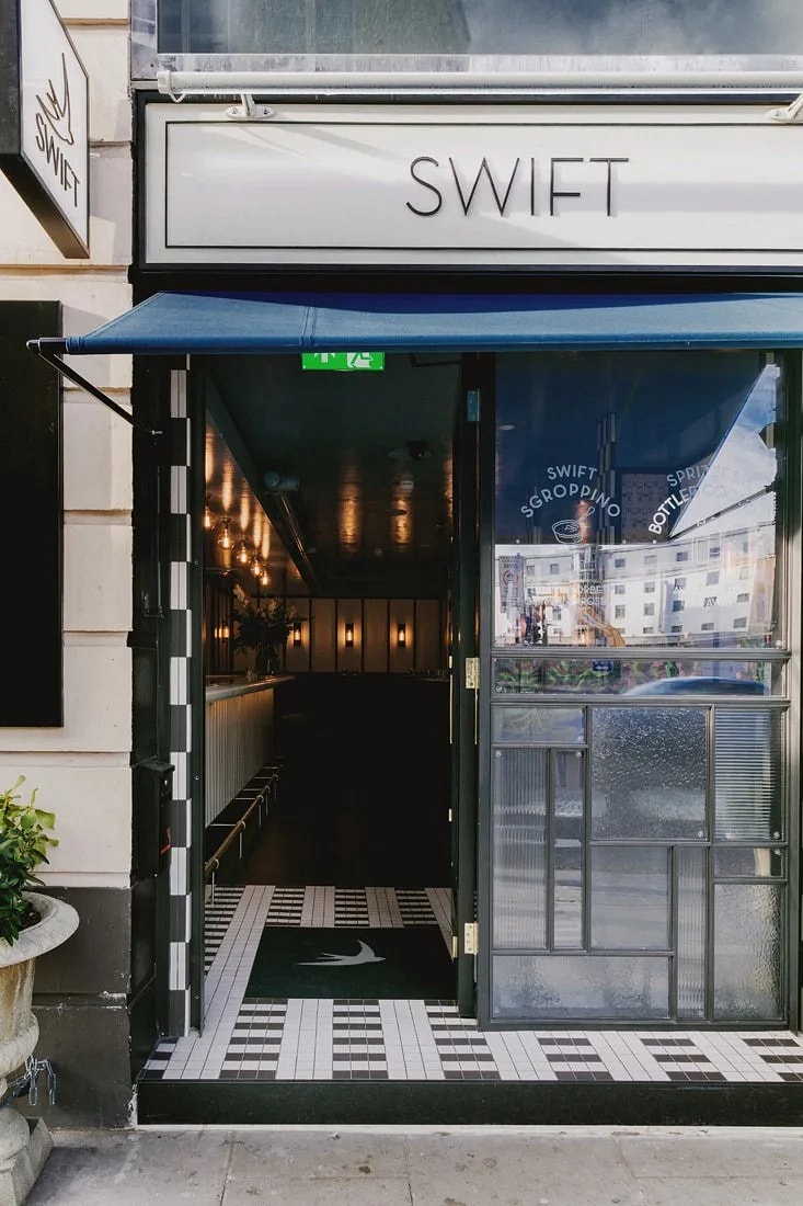 Swift — student bar photo