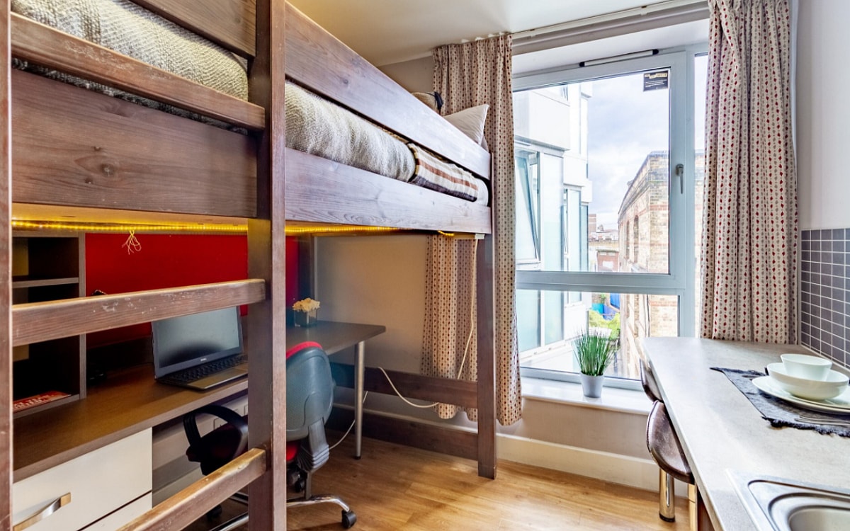 Student Castle Hawley Crescent — student accommodation photo