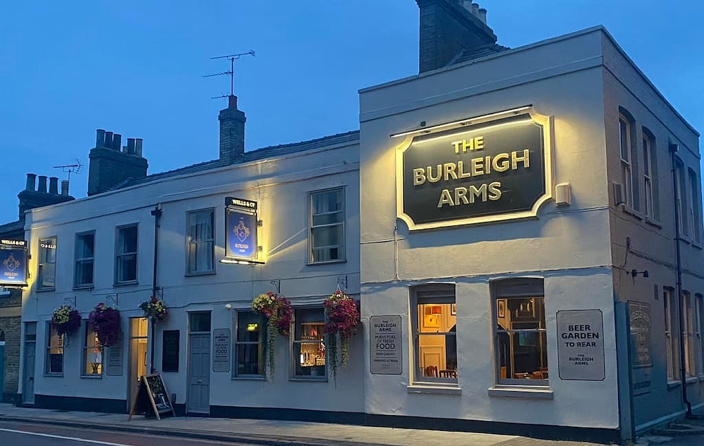 Burleigh Arms — student bar photo