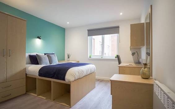 Student Castle Park View — student accommodation photo
