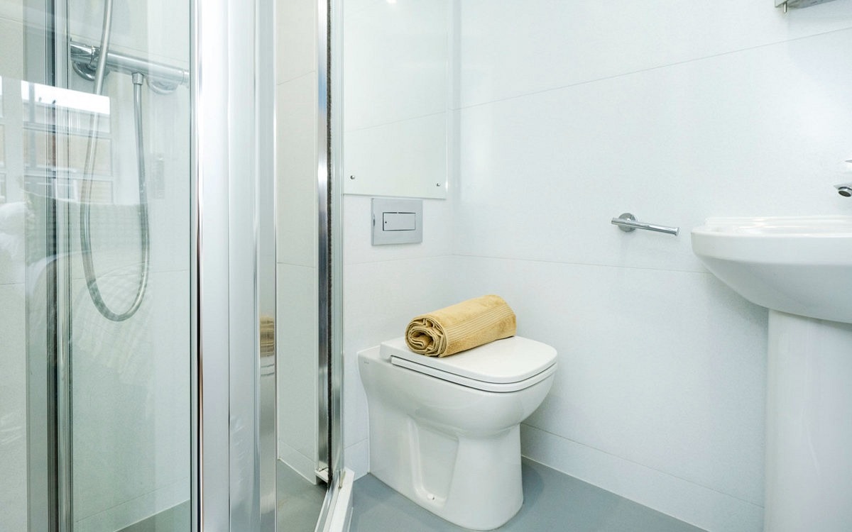 Student Castle St Andrew's Gardens — student accommodation photo