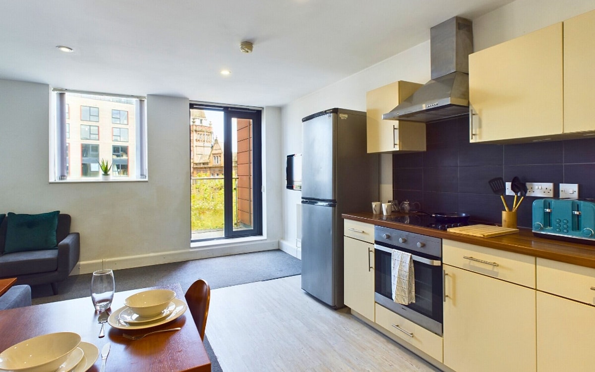 Student Castle Windsor Court — student accommodation photo