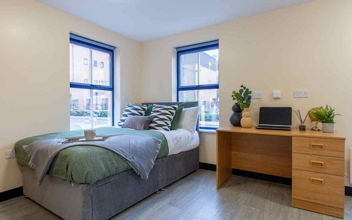 Student Castle Ben Russell Court — student accommodation photo
