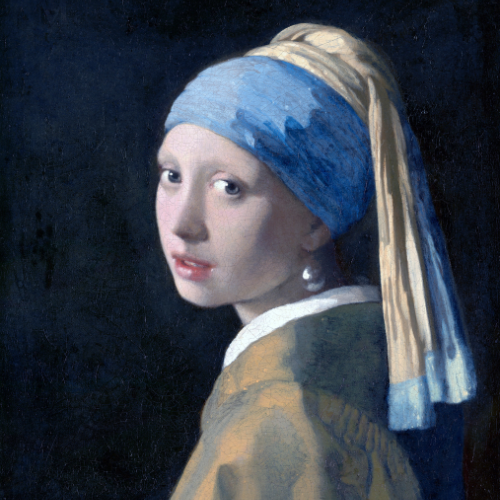 Lauren Neuport