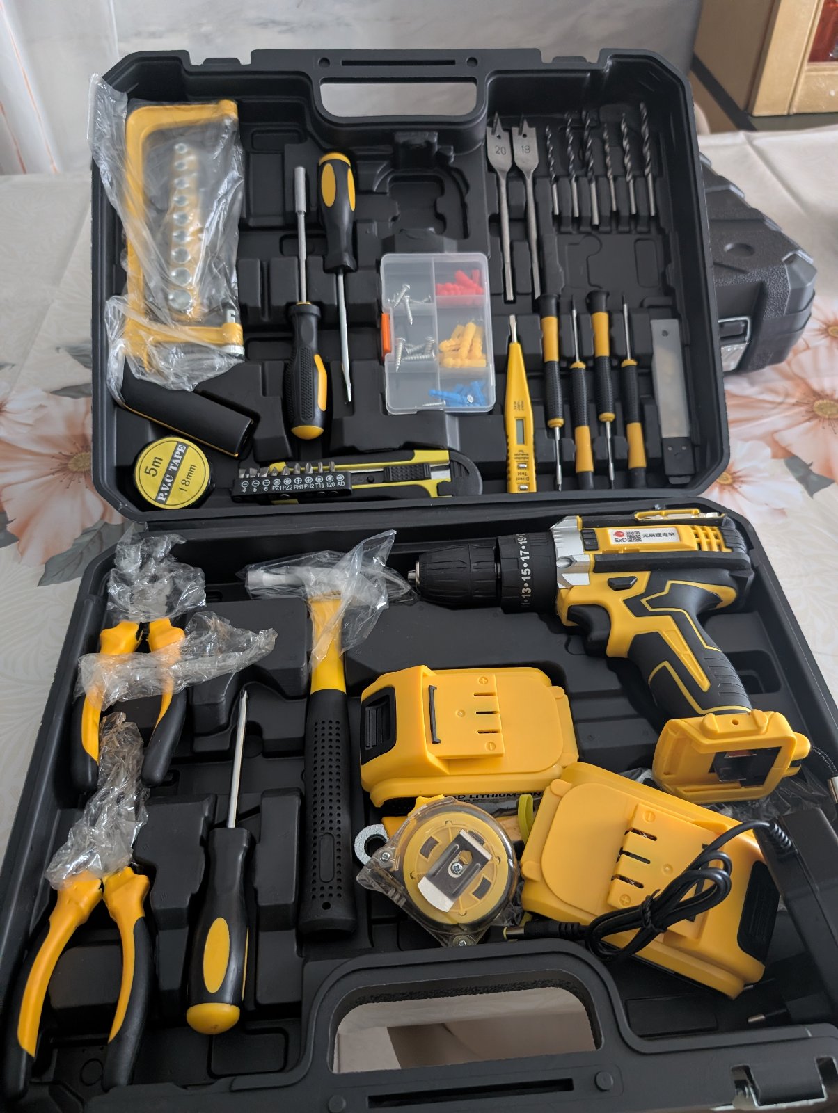 Kit Perceuse Complet Jaune - Outil Polyvalent pour le Congo — visuel 2