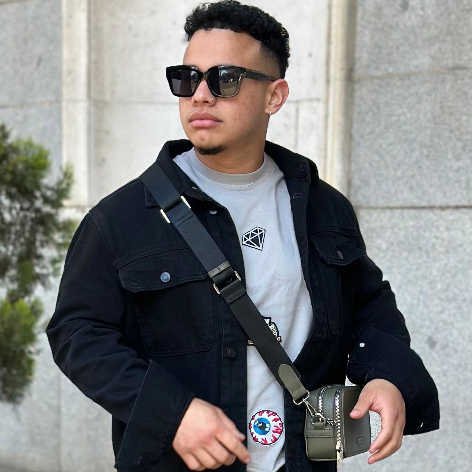 Retrato de Leo, barbero en Máximo Barbería, Alcoi