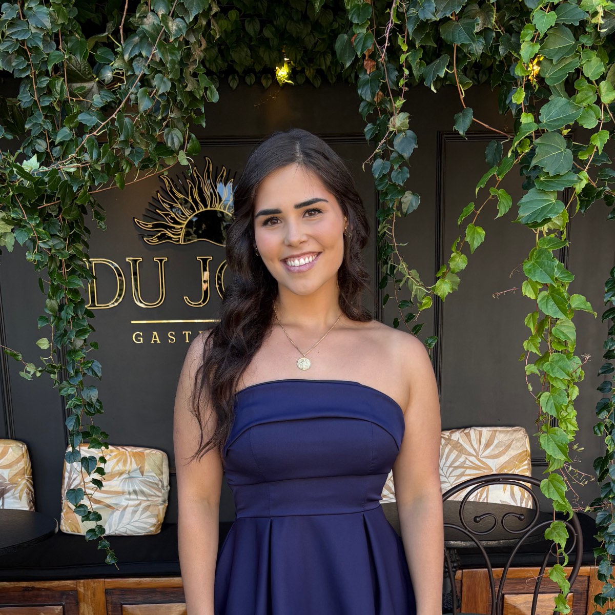 Isabelli Macanhão Biavatti