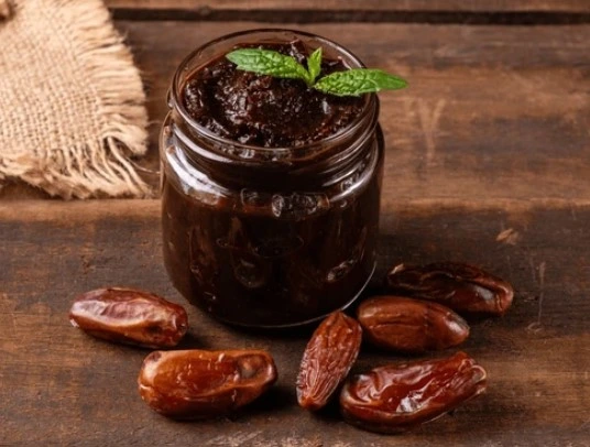 Dates Paste