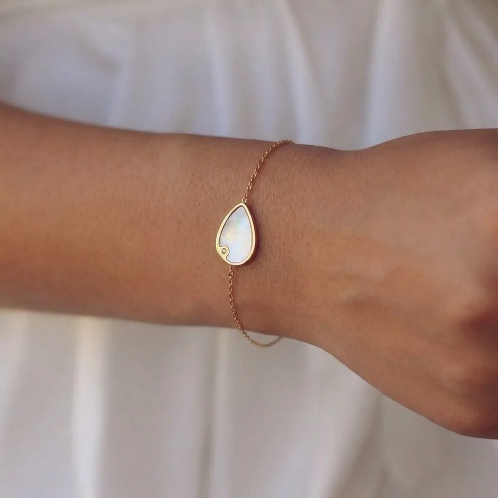Pulseira Gota Madrepérola - Pulseiras | Castro Concept