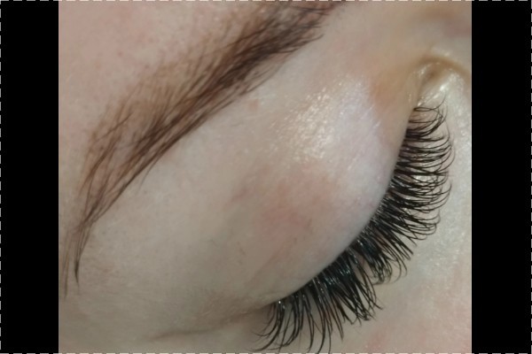 Huolto klassinen ripsien pidennys