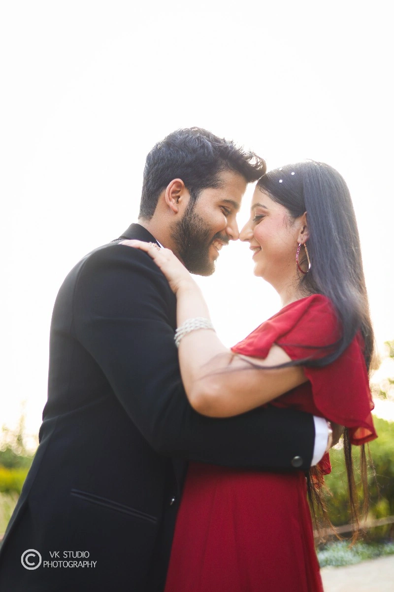 Portfolio image 11 for VK Studio, a photographer in Jabalpur specializing in traditional, fine art, vintage, candid, artistic, drone, photojournalistic, black and white, lifestyle.