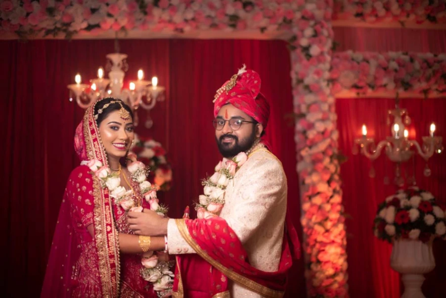 Indian wedding photography by Sourav Sen Galleries in Kolkata, 51 School Road, Birati