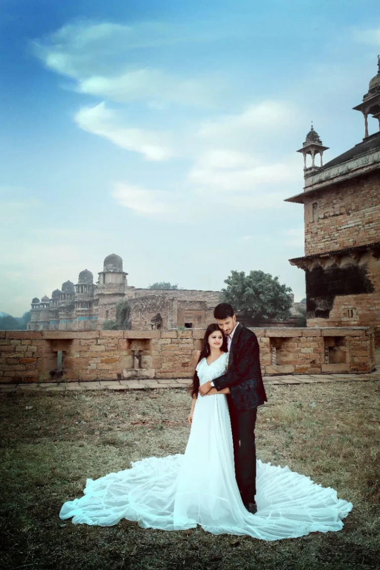 Portfolio image 9 for Kanha Studio, a photographer in Gwalior specializing in traditional, fine art, vintage, candid, artistic, drone, photojournalistic, black and white, lifestyle.