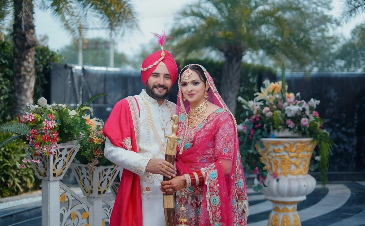Indian wedding photography by Photoghar Films in Amritsar, Shop No.1, near, 100 Feet Rd, near Sita Ram Mandir, opp.  Petrol Pump, Gokal Ka Bagh, Pratap Nagar