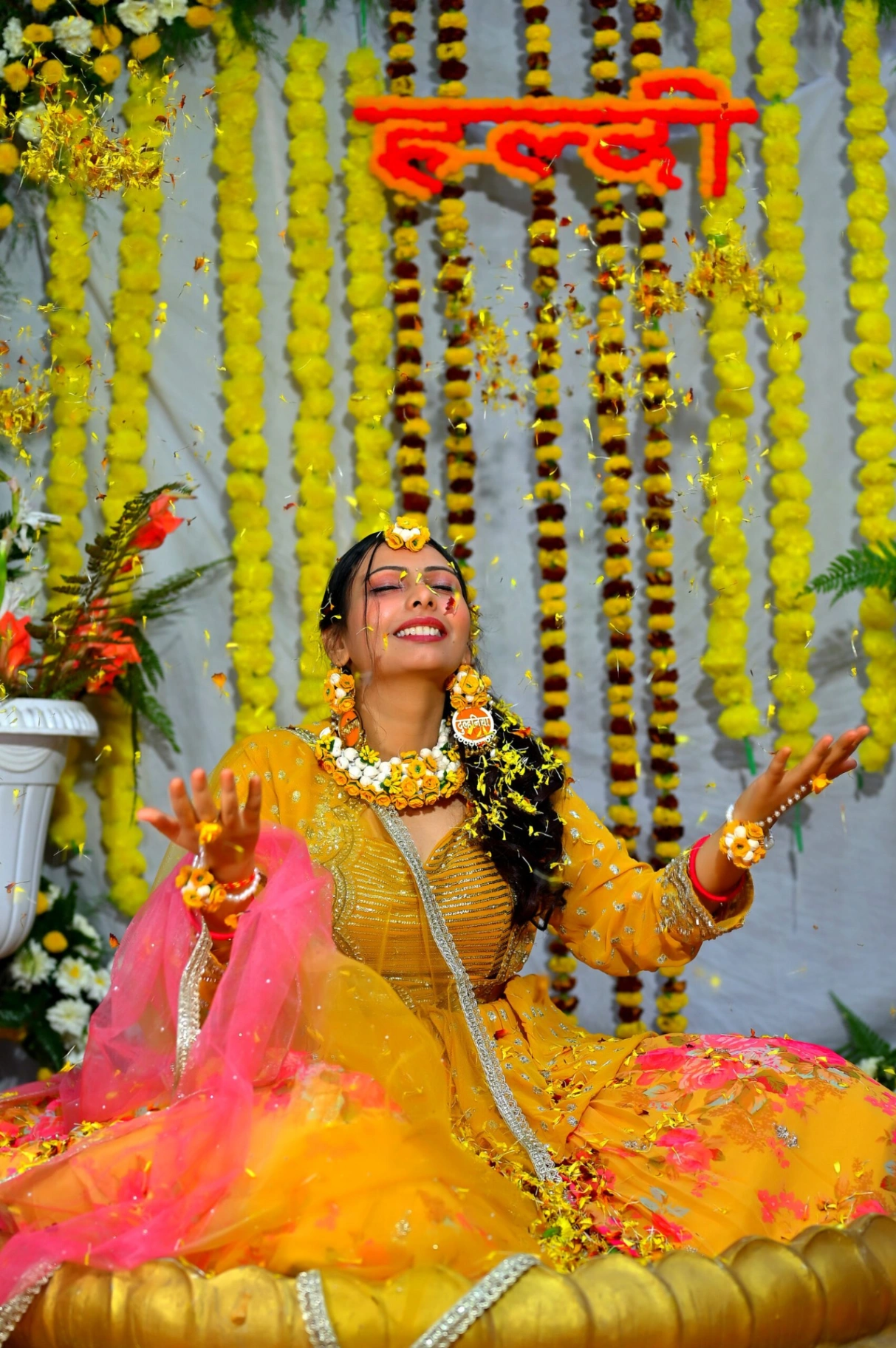 Portfolio image 9 for RS Photo Express, a photographer in Ghaziabad specializing in traditional, fine art, vintage, drone, candid, artistic, photojournalistic, black and white, lifestyle.