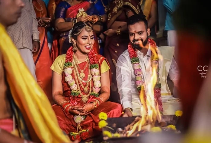 Portfolio image 1 for Captured Colours, a photographer in Salem specializing in traditional, fine art, vintage, artistic, candid, drone, photojournalistic, black and white, lifestyle.