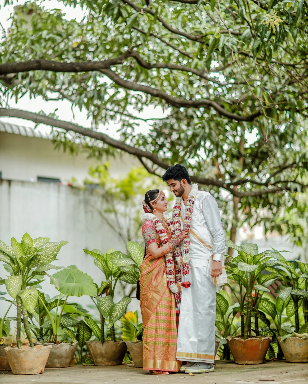 Portfolio image 6 for Captured Colours, a photographer in Salem specializing in traditional, fine art, vintage, artistic, candid, drone, photojournalistic, black and white, lifestyle.