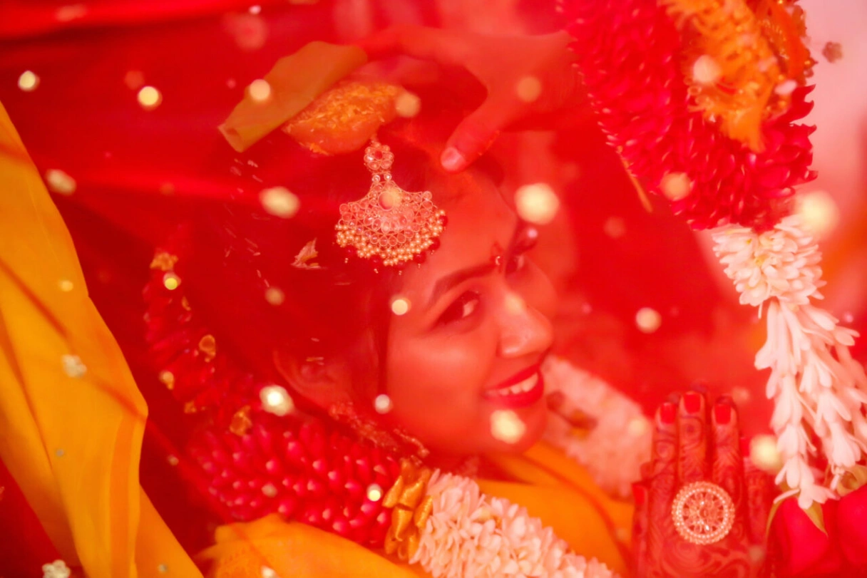 Portfolio image 1 for Yabesh Photography, a photographer in Coimbatore specializing in lifestyle, drone, vintage, black and white, artistic, fine art, photojournalistic, candid, traditional.