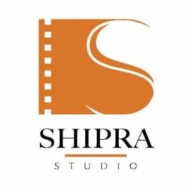 Headshot of Shipra Photography Studio, the photographer behind Shipra Photography Studio.