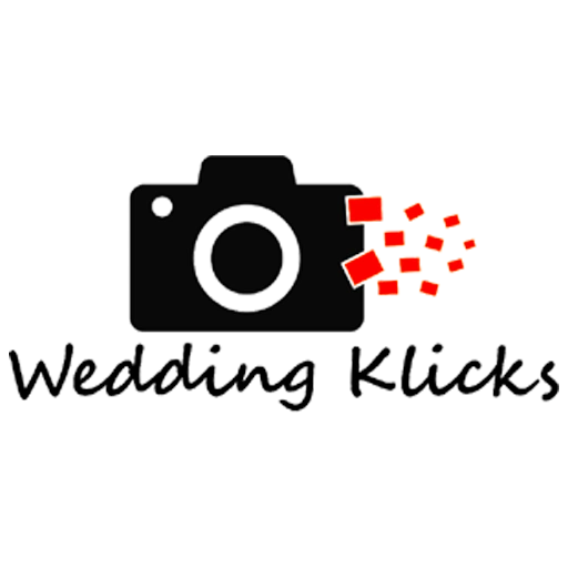 Headshot of Wedding Klicks, the photographer behind Wedding Klicks.