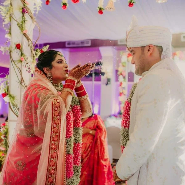 Portfolio image 8 for MH12Weddings, a photographer in Pune specializing in candid, artistic, drone, photojournalistic, black and white, lifestyle, traditional, fine art, vintage.