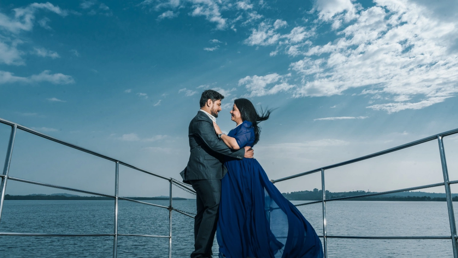 Indian wedding photography by Alphagraphy Productions in Panaji