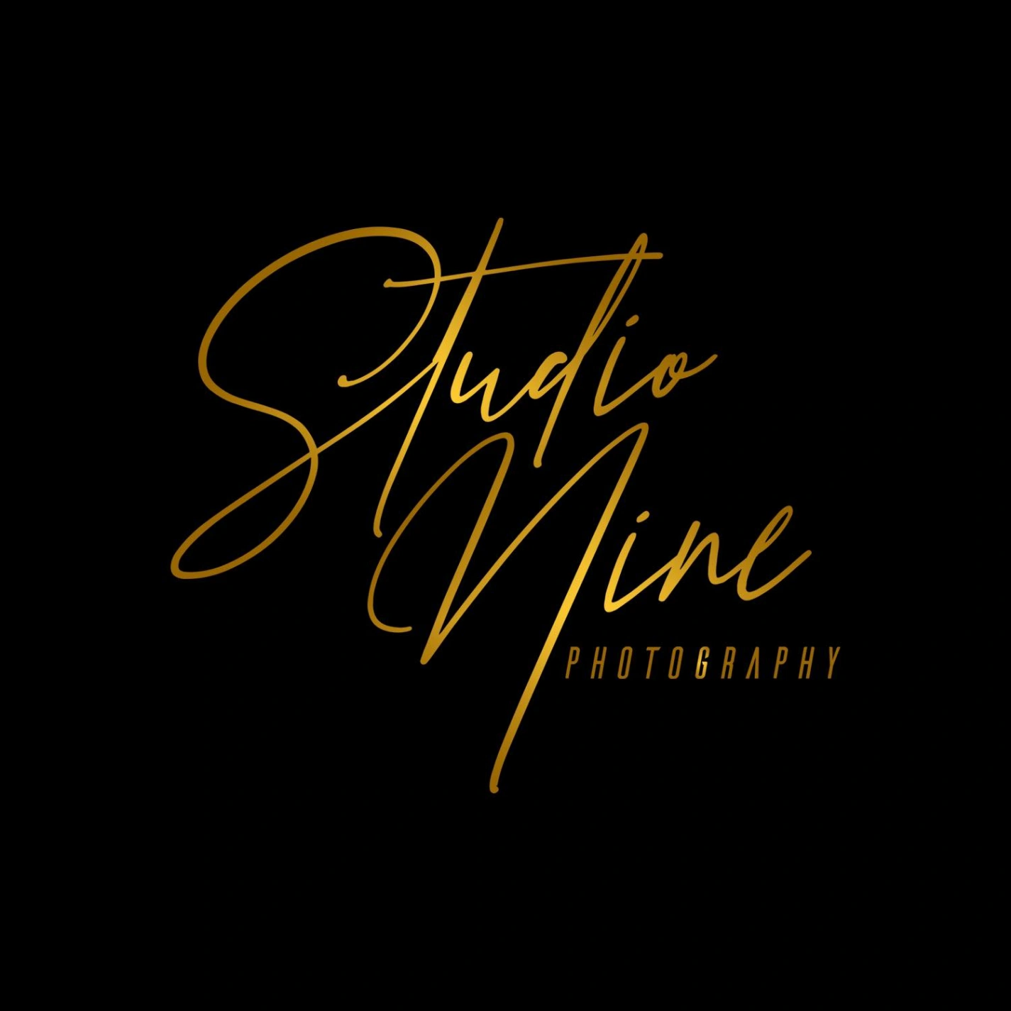 Headshot of Studio 9 Amit, the photographer behind Studio 9 Amit.