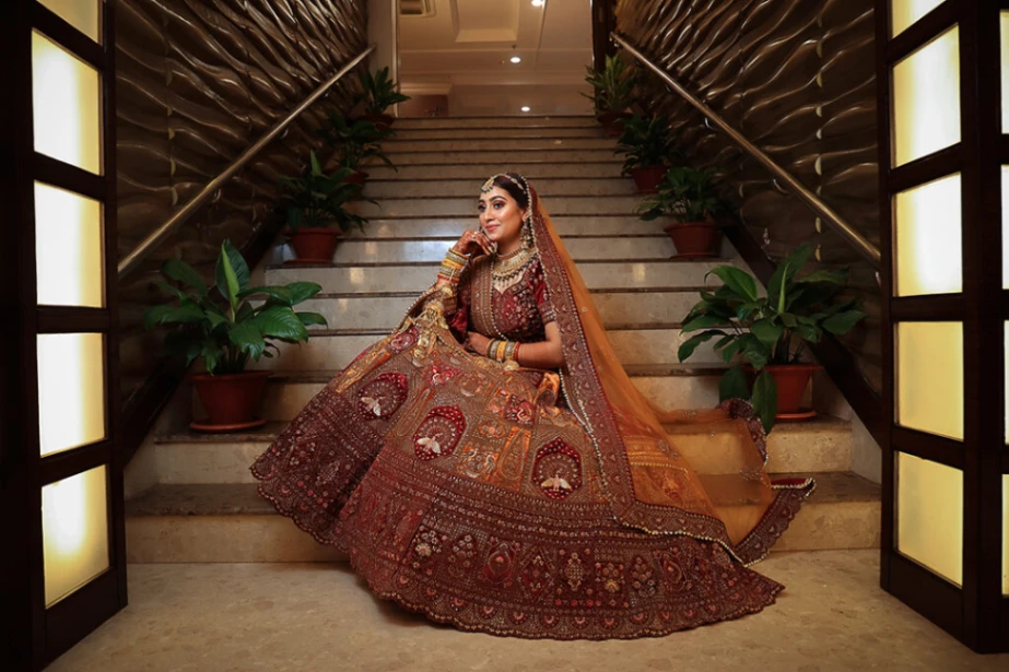 Indian wedding photography by Vivah Photo in Bhubaneswar, Plot no- 78, Housing Board Colony, Nageswar Tangi, Kalpana Square