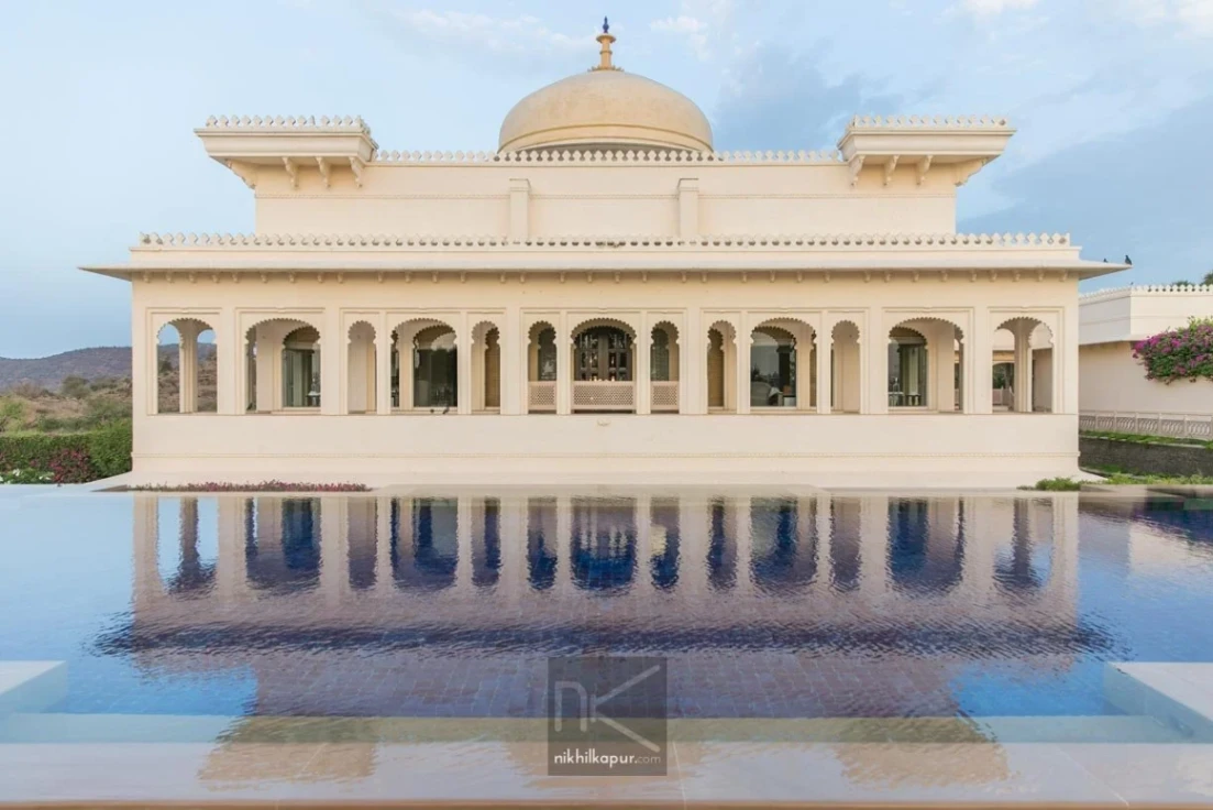 Indian wedding photography by Nikhil Kapur Photography in Mumbai