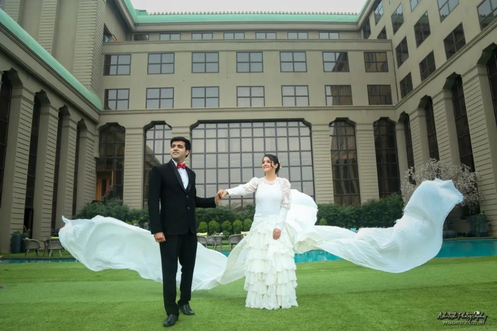 Portfolio image 2 for Indian Weddingz, a photographer in Jabalpur specializing in traditional, fine art, vintage, candid, artistic, drone, photojournalistic, black and white, lifestyle.