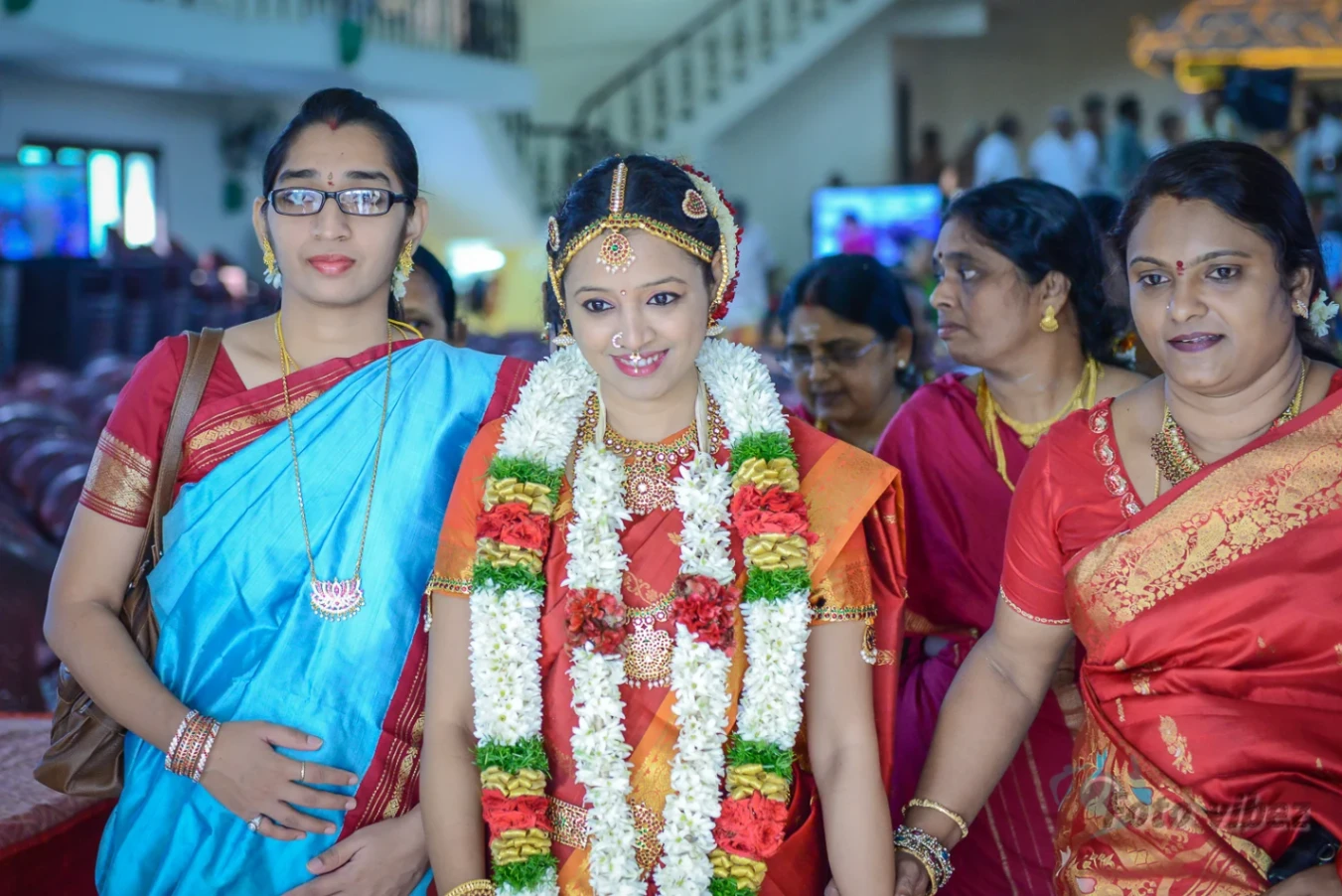 Indian wedding photography by FotoVibez in Bengaluru, 14 B1, Krishna Nagar apts, 94/14,  Annasandrapalya Extension,  Vimanapura