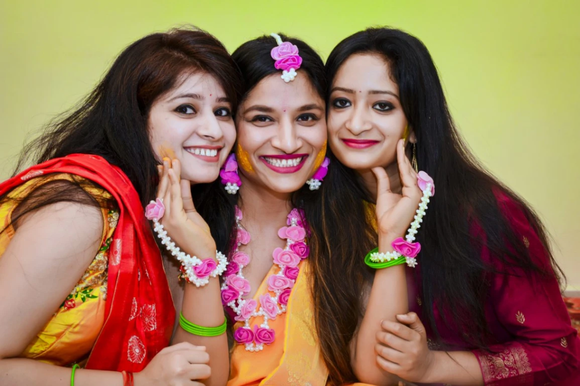 Portfolio image 5 for Sam Creation Studio, a photographer in Bhopal specializing in artistic, candid, vintage, fine art, traditional, drone, black and white, photojournalistic, lifestyle.