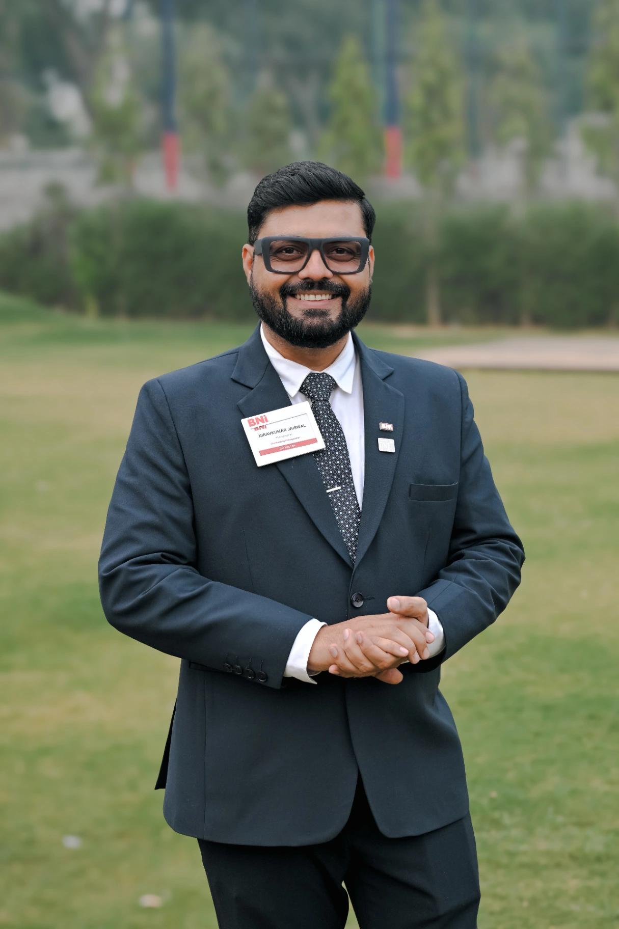 Headshot of Nirav Jaiswal, the photographer behind The Wedding Photographer.