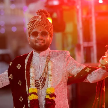 Portfolio image 2 for Zain Photography, a photographer in Vapi specializing in traditional, fine art, vintage, candid, artistic, drone, photojournalistic, black and white, lifestyle.