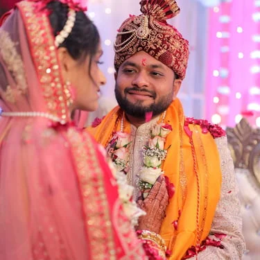 Portfolio image 6 for Zain Photography, a photographer in Vapi specializing in traditional, fine art, vintage, candid, artistic, drone, photojournalistic, black and white, lifestyle.