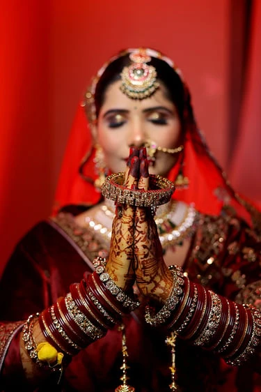 Portfolio image 11 for Zain Photography, a photographer in Vapi specializing in traditional, fine art, vintage, candid, artistic, drone, photojournalistic, black and white, lifestyle.