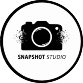Headshot of Snapshot Studio, the photographer behind Snapshot Studio.