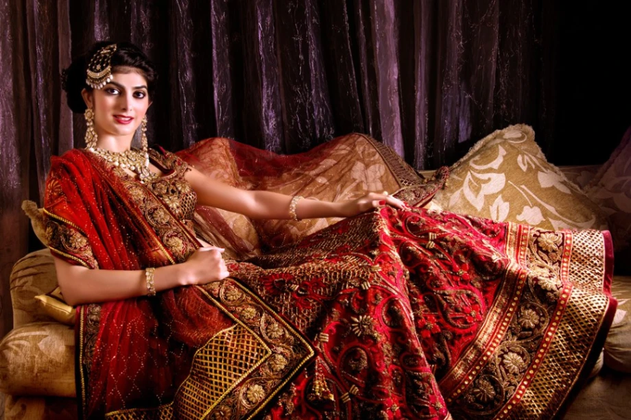 Indian wedding photography by Golden City Digital Studio in Amritsar, Lawrence Road, Shastri Nagar, opp Humble Una hotel  