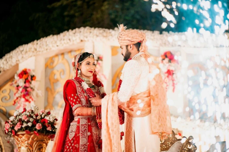 Indian wedding photography by Nomad Flyers in Jodhpur