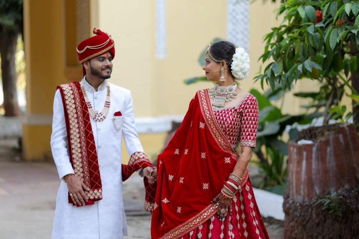 Portfolio image 10 for A-one Photography, a photographer in Vadodara specializing in fine art, vintage, traditional, candid, artistic, drone, lifestyle, photojournalistic, black and white.